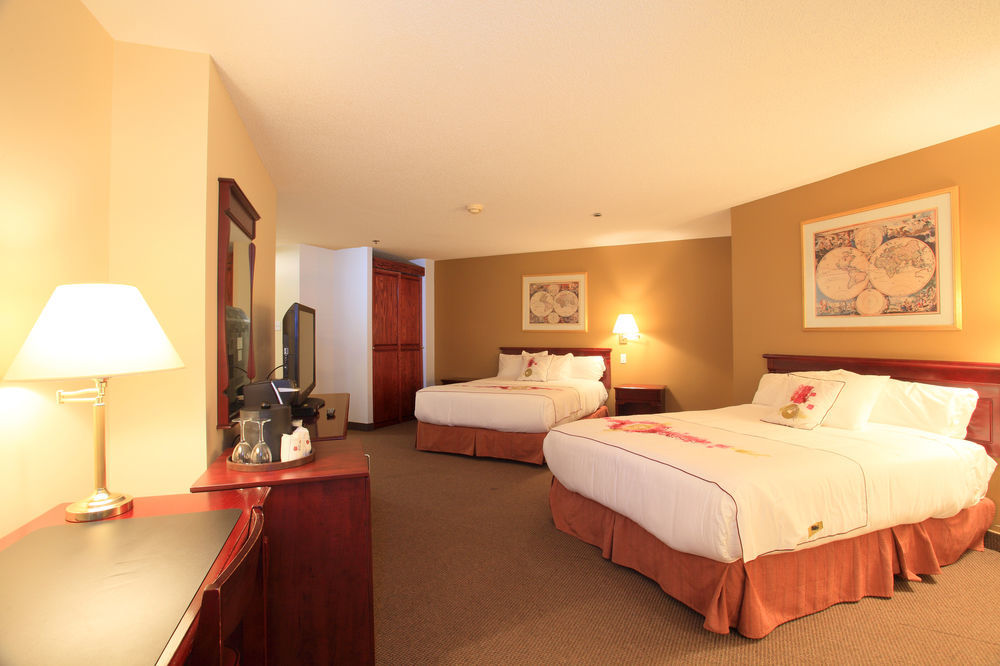 Hotel Universel Алма Екстер'єр фото
