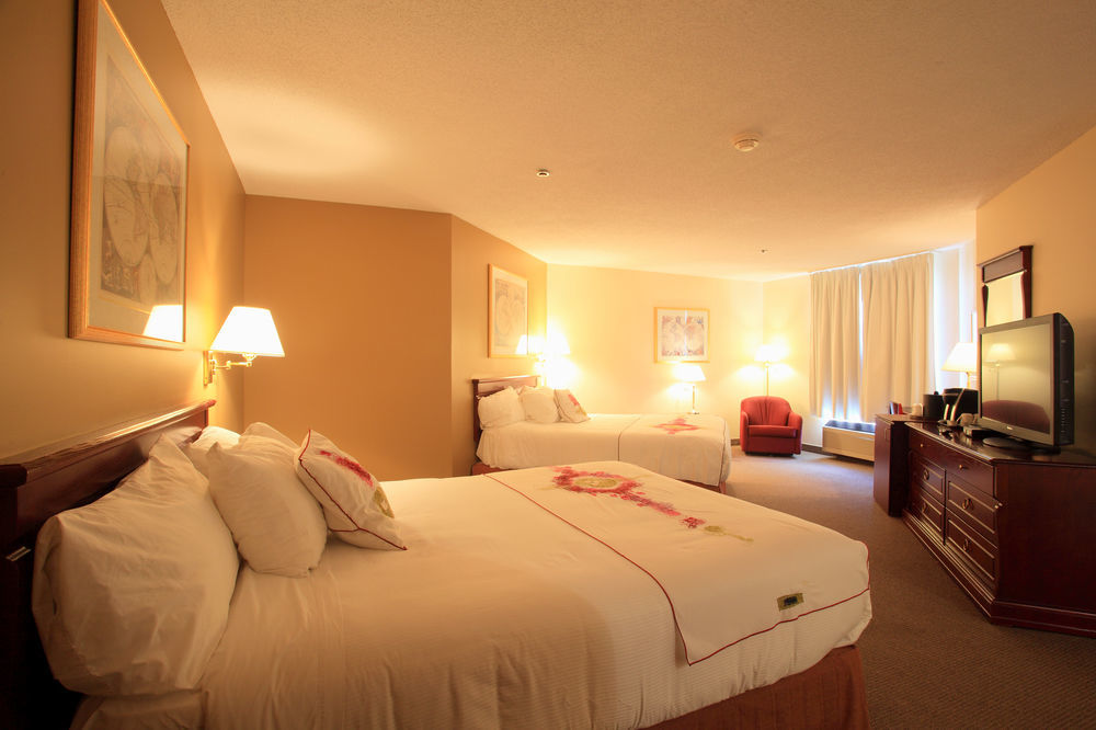 Hotel Universel Алма Екстер'єр фото